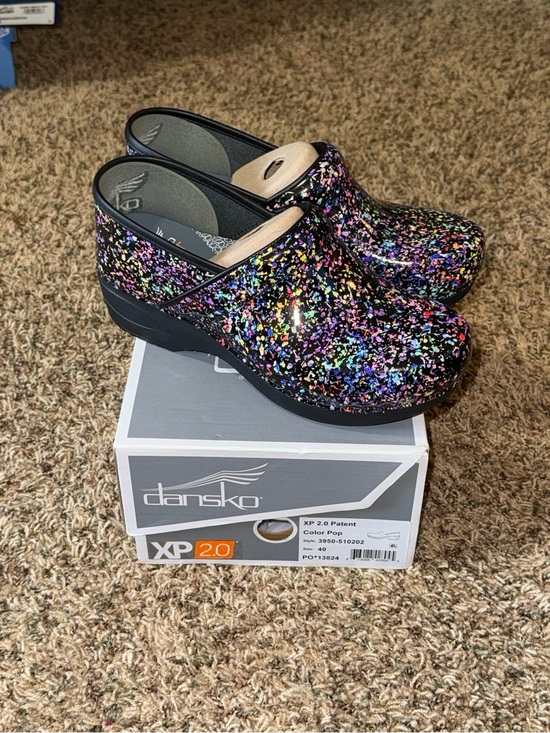 Dansko Shoes - Dansko XP 2.0 Color Pop Patent Clogs Slip Resistant Comfort Shoes Women’s EU 40